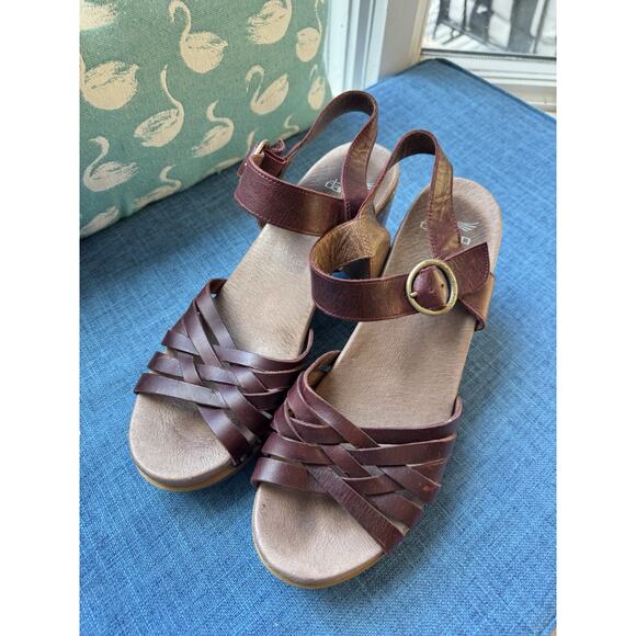Dansko Dawson platform heeled sandals in a ruby vintage pull-up leather Size 41 - Picture 1 of 5